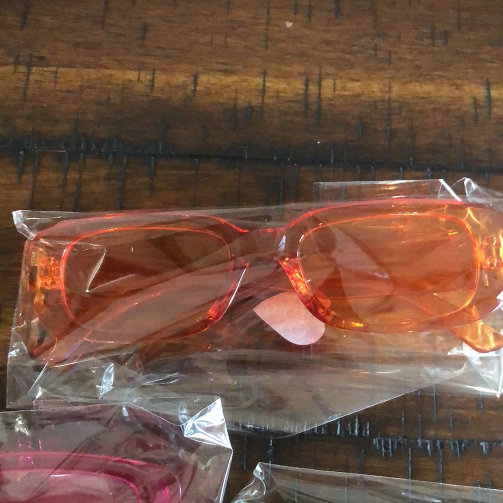 Colorful Sunglasses Bundle Of 4 Nip - image 4